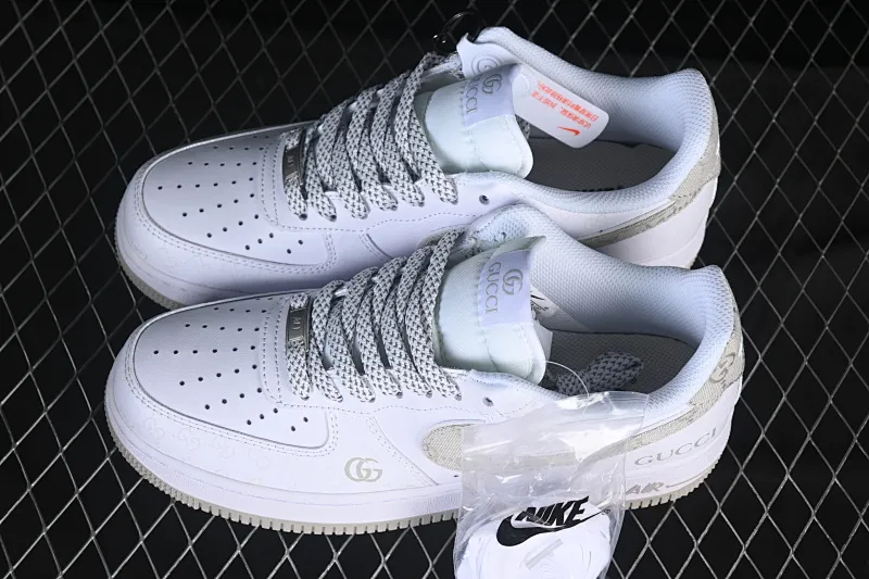 All categories Nk Air Force 1 Air Force series Nk Air Force 1 Low Air Force low-top Nike Air Force 1'07 Low Gucci co-branded beige denim luminous Air Force 1 low-top casual sneakers XX3168-197
